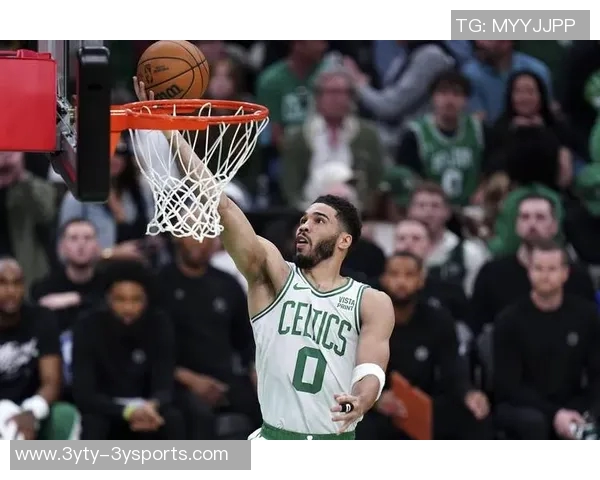 普理查德上半场火力全开三分球精准命中助球队争取胜利 普理查德上半场火力全开三分球精准命中助球队争取胜利