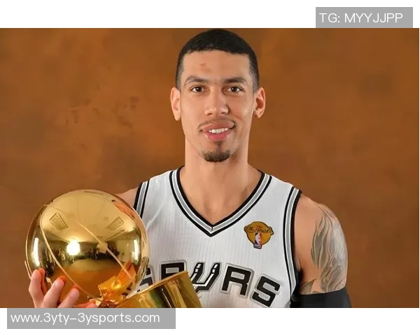 三冠王丹尼格林宣布退役回顾三队三冠的辉煌历程